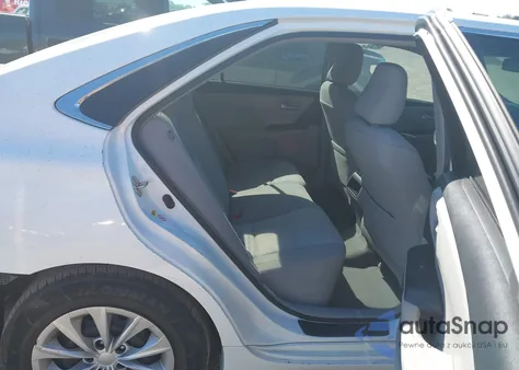 2016 Toyota Camry Le z USA, uszkodzony, nr VIN 4T4BF1FK9GR568788